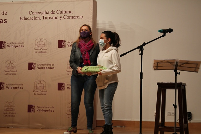 251121 va recital violencia 2