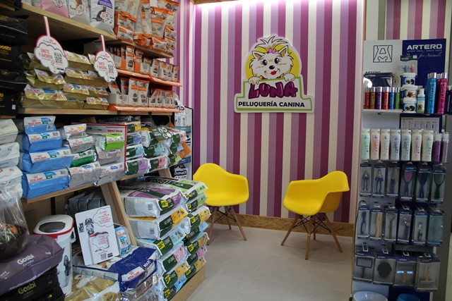 PELUQUERIA CANINA LUNA 19