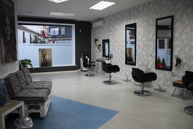 PELUQUERIA Y BELLEZA CHUS 9