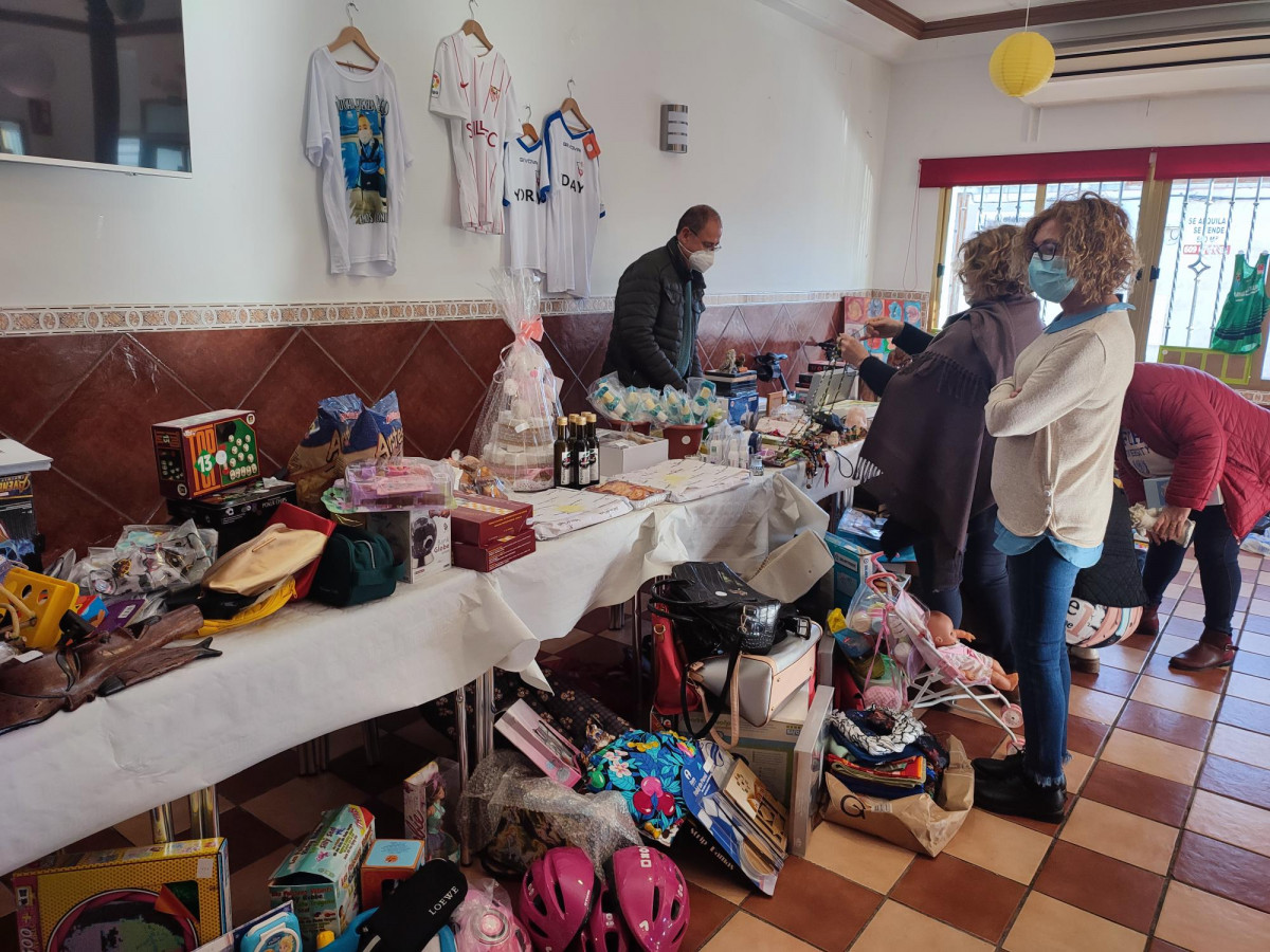 121221 va mercadillo hugo 1