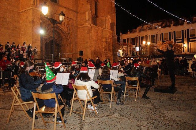 CONCIERTO NAVIDAD ESCUELA MUSICA 1