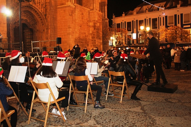 CONCIERTO NAVIDAD ESCUELA MUSICA 7