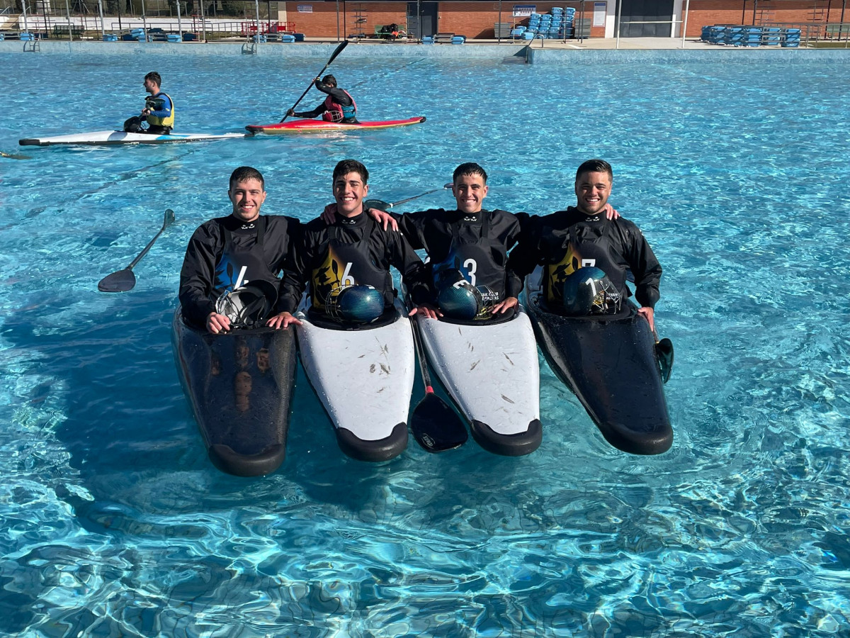 070222 VA KAYAK 3
