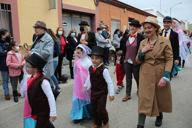 DESFILE CARNAVAL COLEGIO LUCERO 19