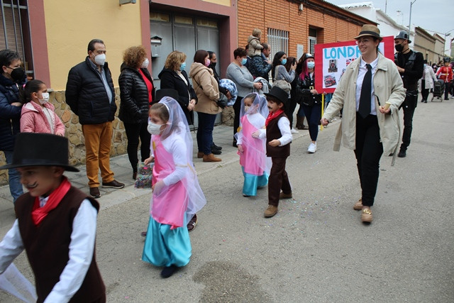 DESFILE CARNAVAL COLEGIO LUCERO 23