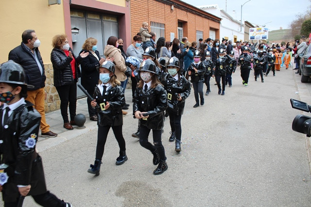 DESFILE CARNAVAL COLEGIO LUCERO 27