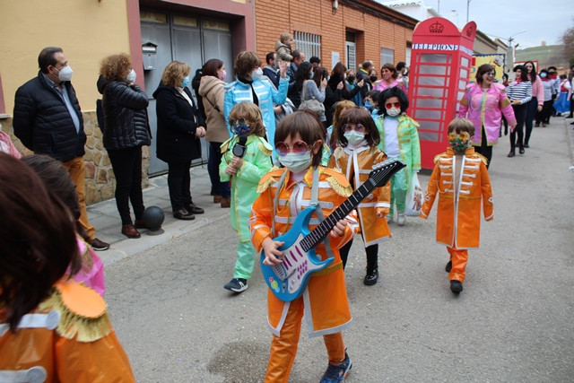 DESFILE CARNAVAL COLEGIO LUCERO 33