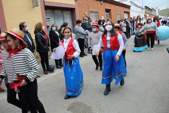 DESFILE CARNAVAL COLEGIO LUCERO 42