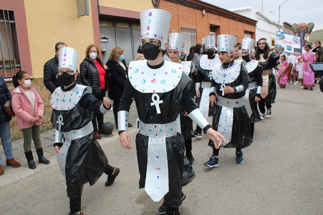 DESFILE CARNAVAL COLEGIO LUCERO 48