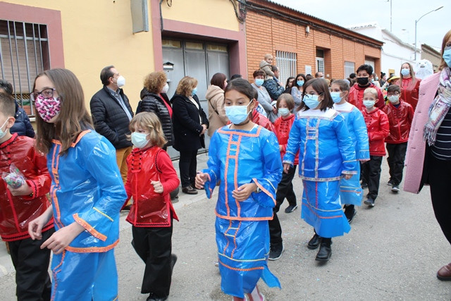 DESFILE CARNAVAL COLEGIO LUCERO 55
