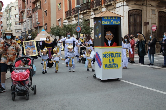 DESFILE CARNAVAL COLEGIOS 4