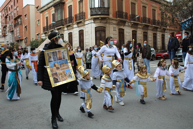 DESFILE CARNAVAL COLEGIOS 5
