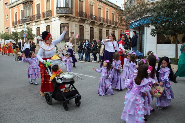 DESFILE CARNAVAL COLEGIOS 40