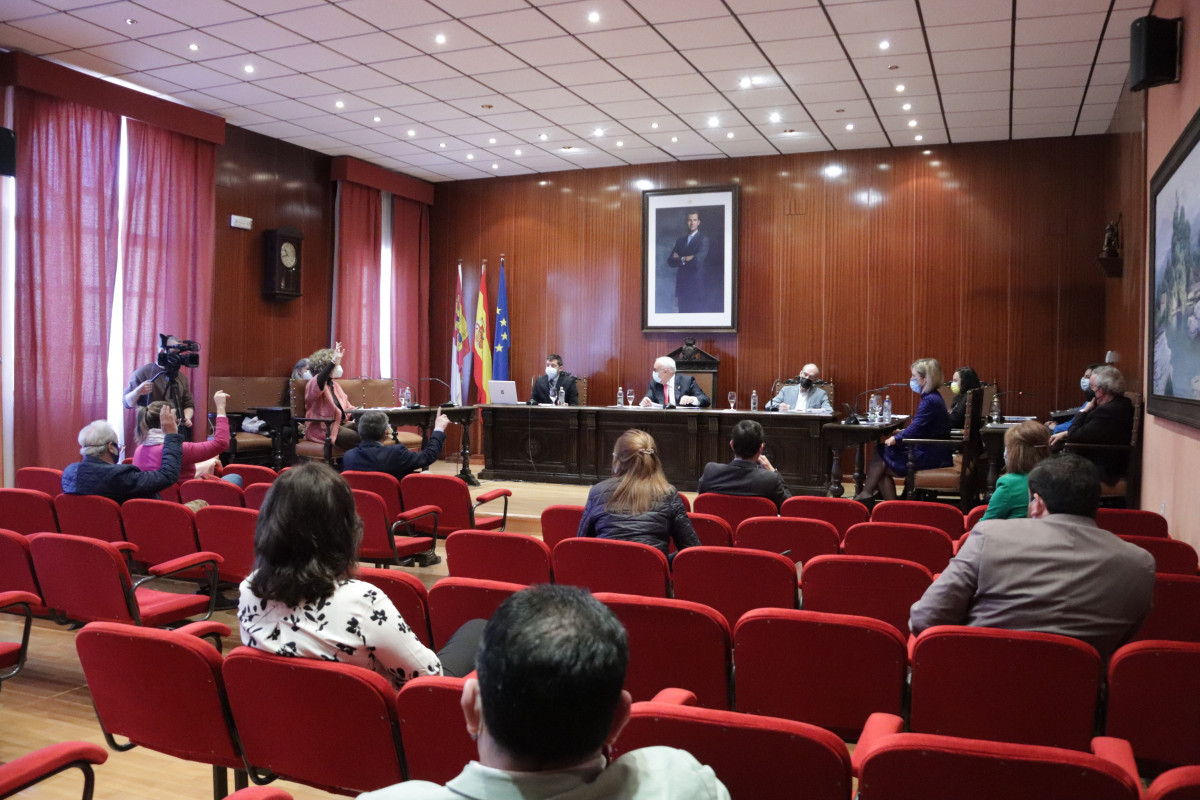 010322 manz pleno