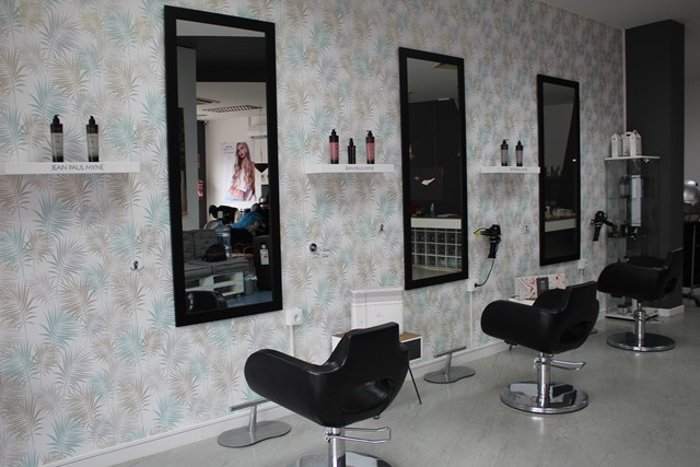 PELUQUERIA Y BELLEZA CHUS 2