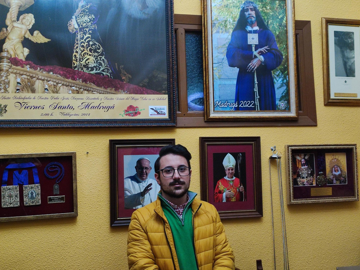 HERMANO MAYOR COFRADIA NUESTRO PADRE JESUS NAZARENO