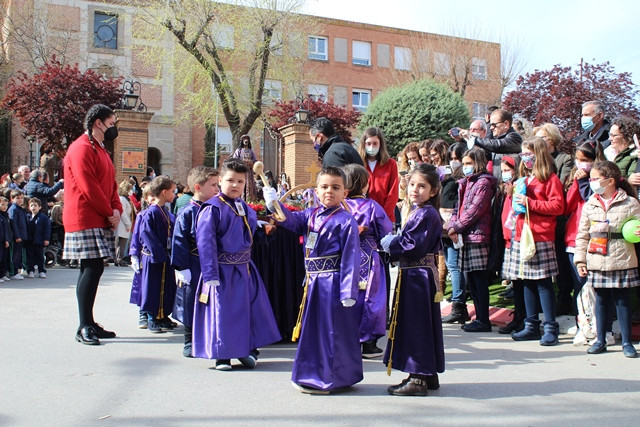 PROCESION INFANTIL COLE TRINITARIOS 4
