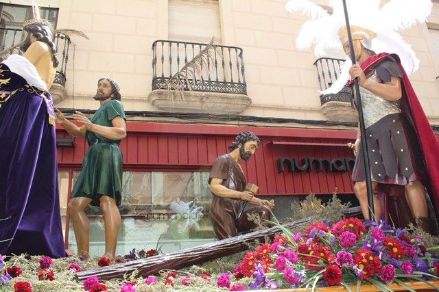 PROCESION JESUS CAIDO 32