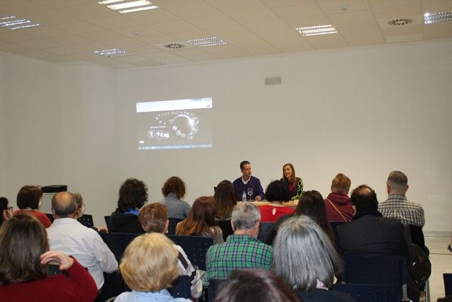 280422 VA ENCUENTRO CON EL AUTOR 4