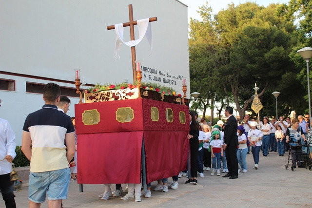 290522 VA PROCESION CRUZ DE MAYO INFANTIL LUCERO 4