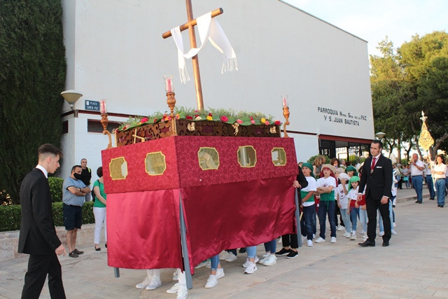 290522 VA PROCESION CRUZ DE MAYO INFANTIL LUCERO 6