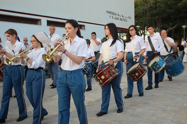 290522 VA PROCESION CRUZ DE MAYO INFANTIL LUCERO 13