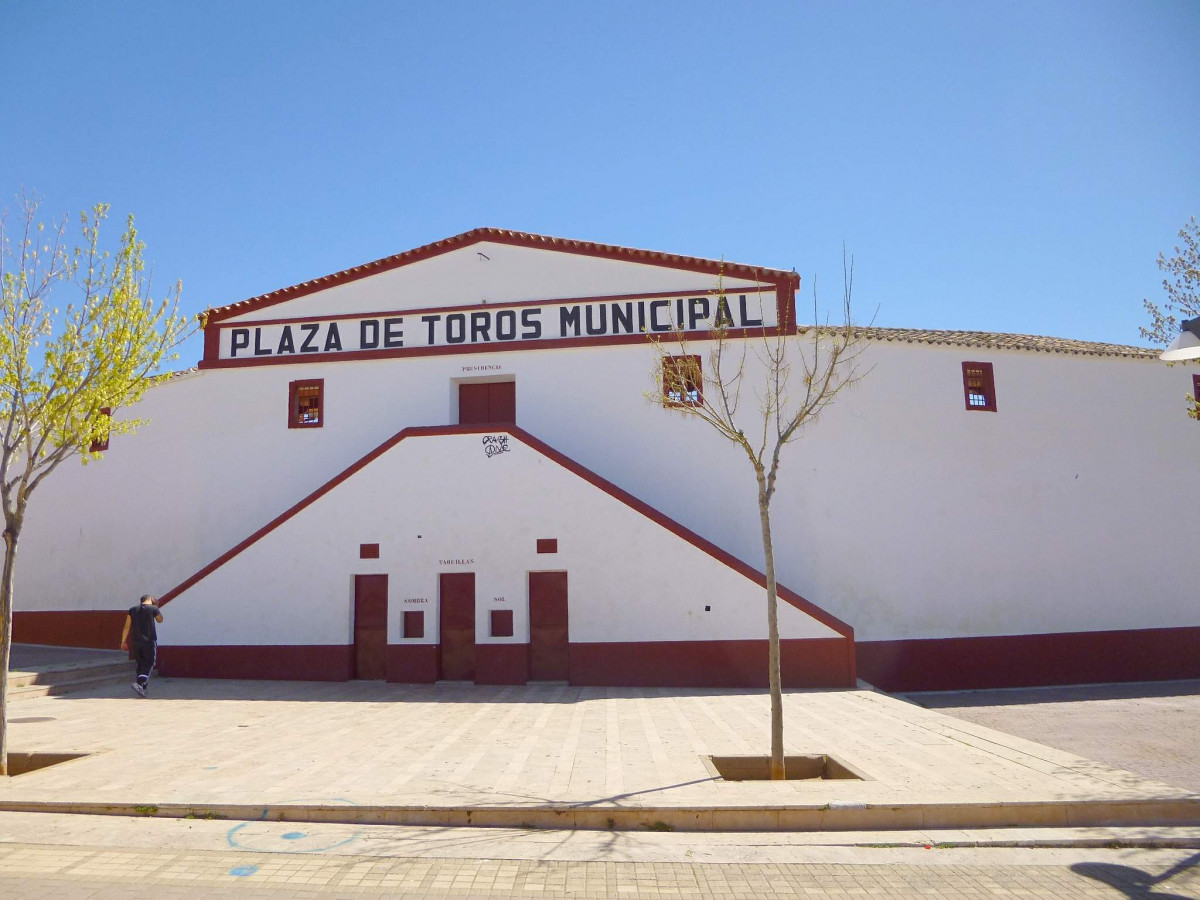 Valdepeu00f1as   Plaza de toros