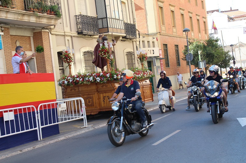 100722 VA DESFILE SAN CRISTOBAL 4