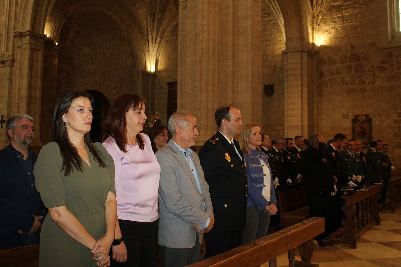 041022 va dia policia nacional 1