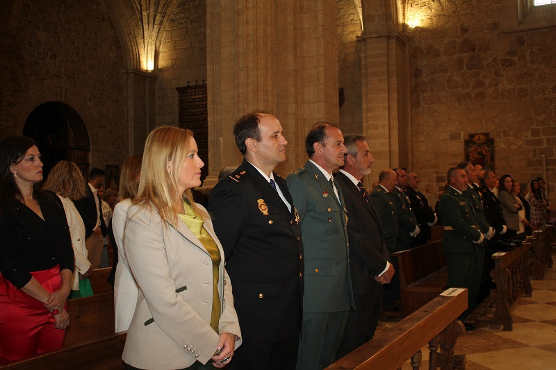 121022 va misa guardia civil 1