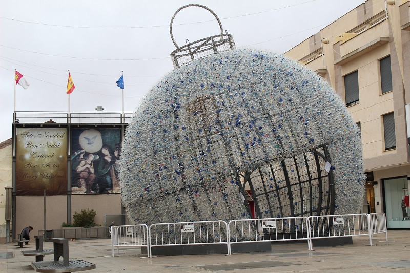 171122 VA BOLA NAVIDAD PLAZA