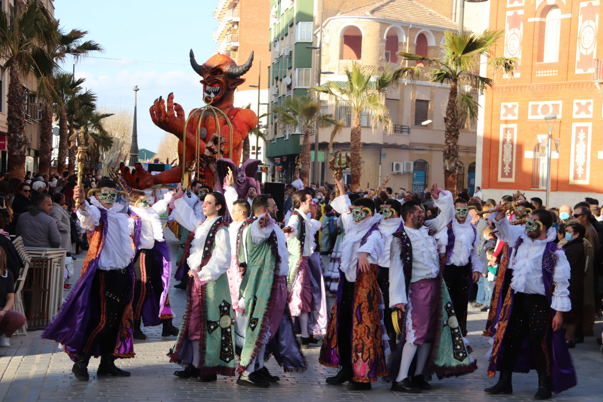 XXX concurso regional de comparsas y carrozas (1)