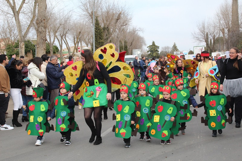 DESFILE CARNAVAL COLE JUAN ALCAIDE 1