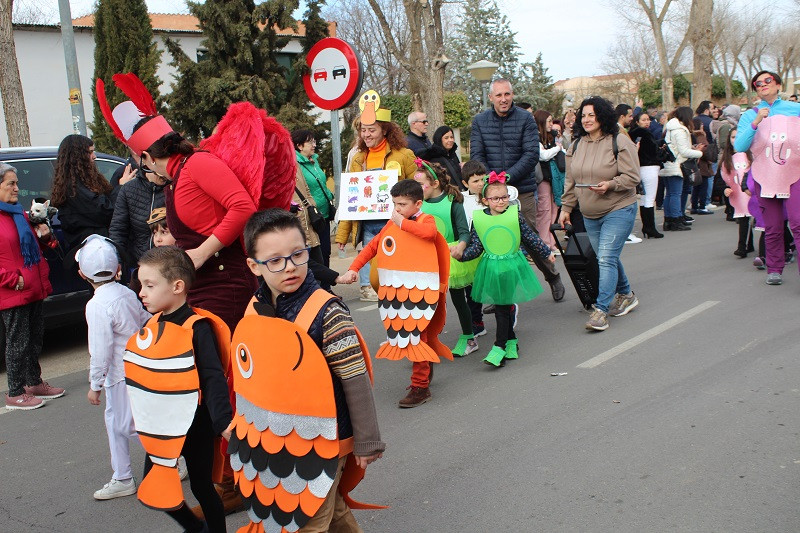 DESFILE CARNAVAL COLE JUAN ALCAIDE 6