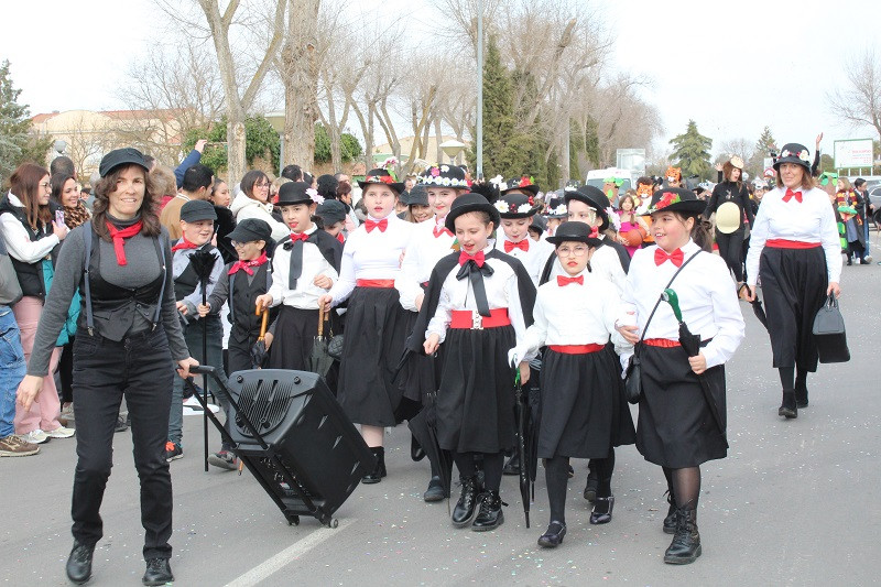 DESFILE CARNAVAL COLE JUAN ALCAIDE 15