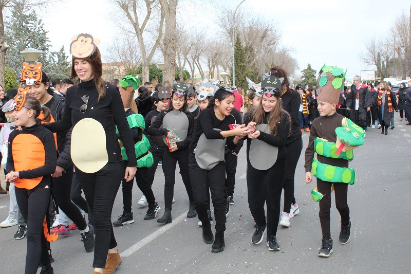 DESFILE CARNAVAL COLE JUAN ALCAIDE 17