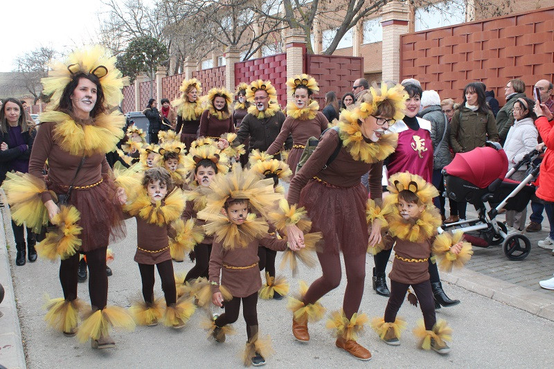 DESFILE CARNAVAL COLE LUCERO 4