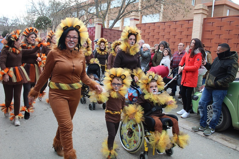 DESFILE CARNAVAL COLE LUCERO 20