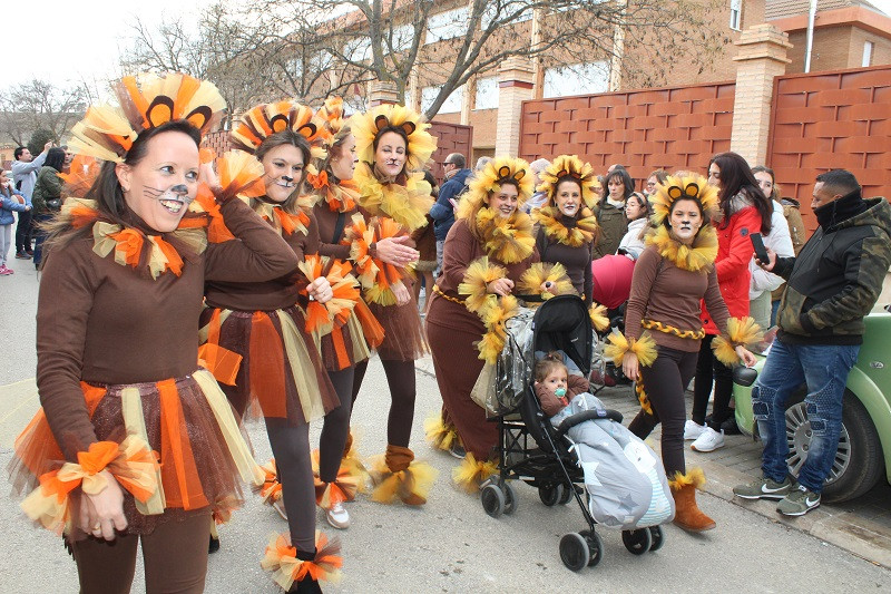 DESFILE CARNAVAL COLE LUCERO 21