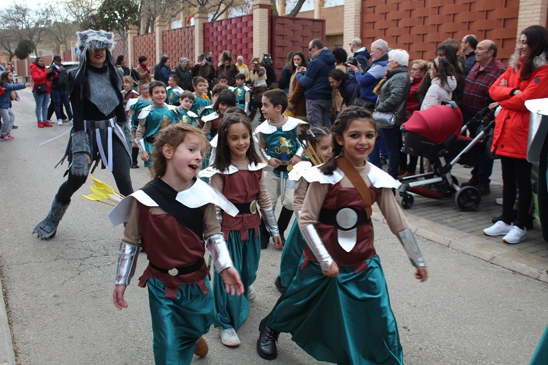 DESFILE CARNAVAL COLE LUCERO 24