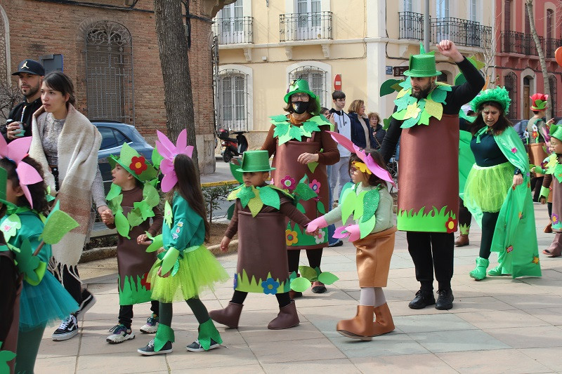 DESFILE CARNAVAL COLE JESUS CASTILLO 6