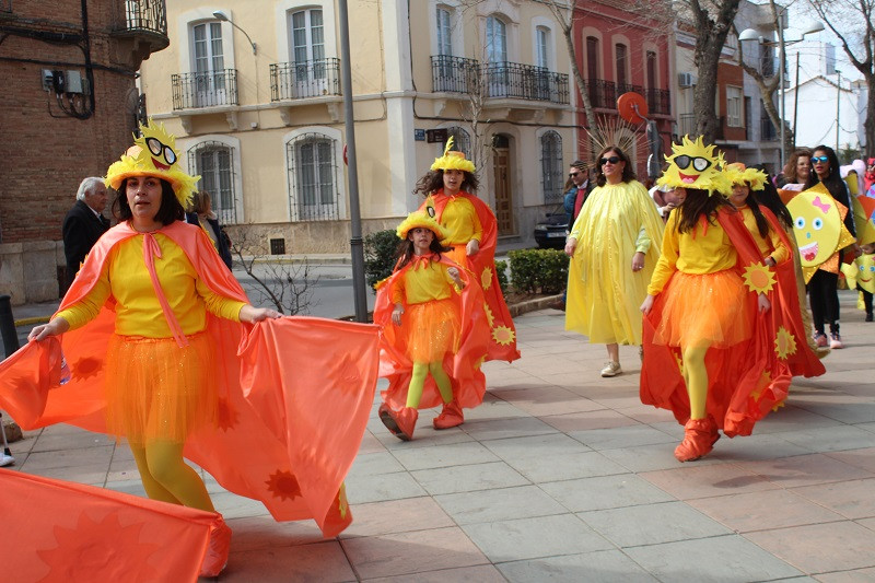 DESFILE CARNAVAL COLE JESUS CASTILLO 14