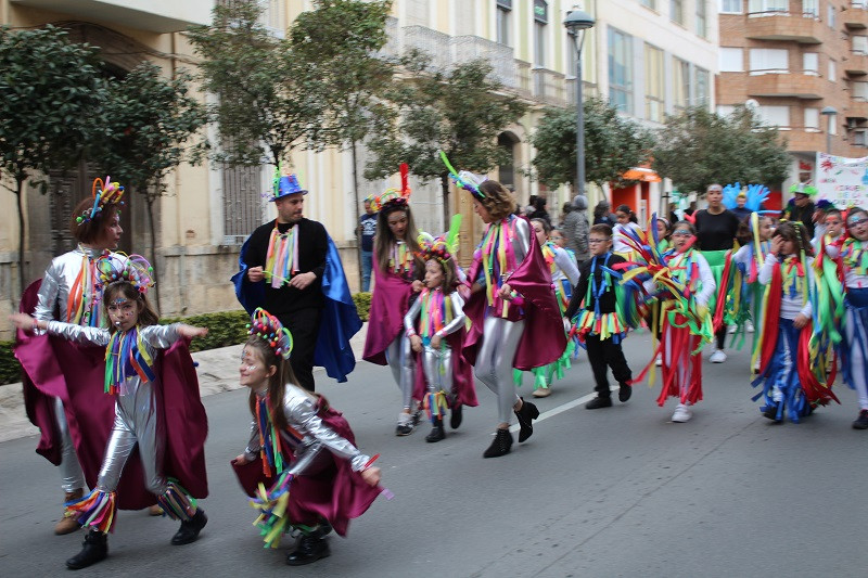 DESFILE CARNAVAL COLES 16