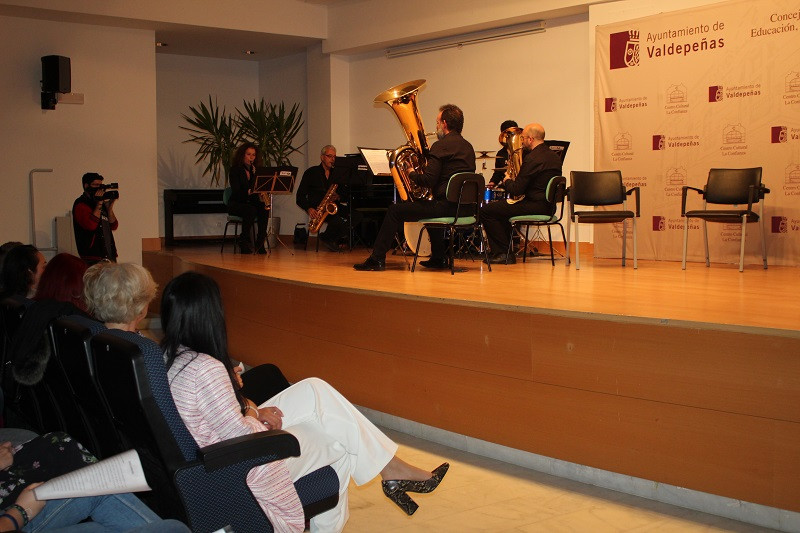 090323 va premios mujer 2