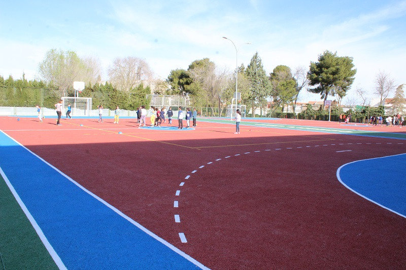310323 VA PISTAS DEPORTIVAS COLE LUCERO 1