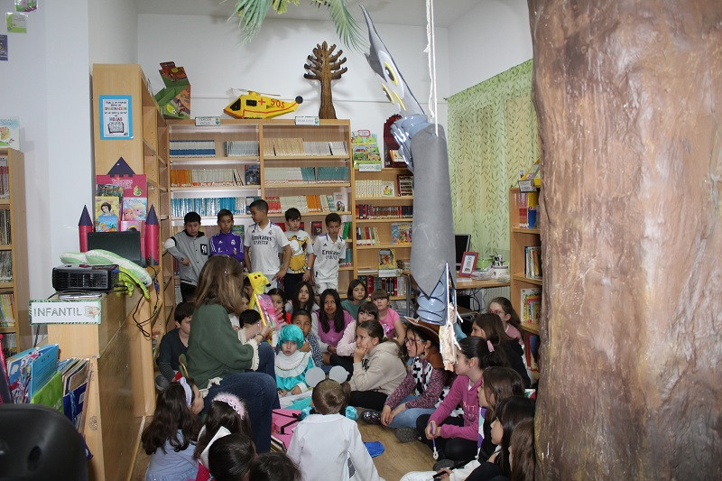 170423 VA BIBLIOTECA COLE JESUS BAEZA 1
