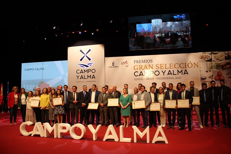 260424 va premios campo y alma