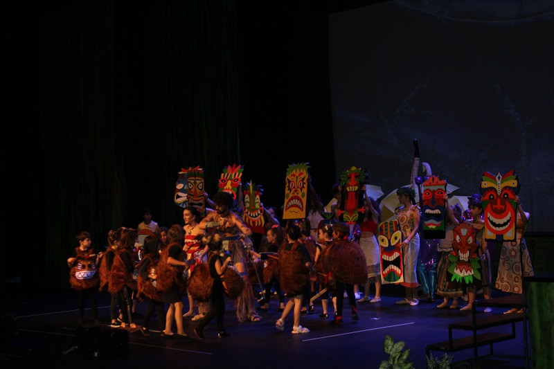 160623 VA ESCUELA TEATRO BROADWAY 2