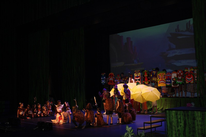 160623 VA ESCUELA TEATRO BROADWAY 3