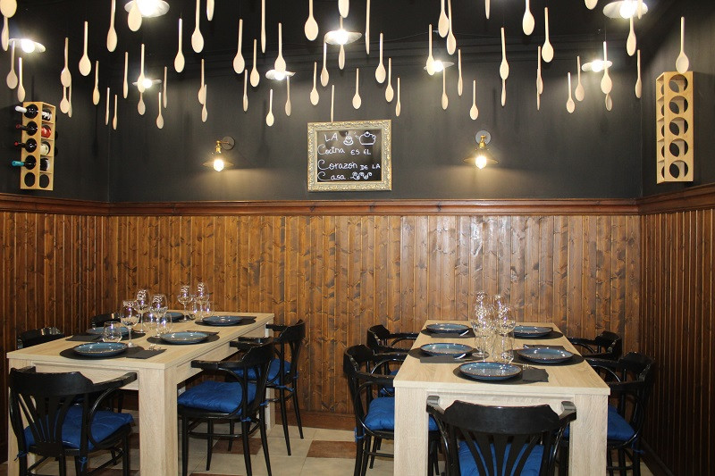220723 VA GASTROBAR CYNTHIA 22